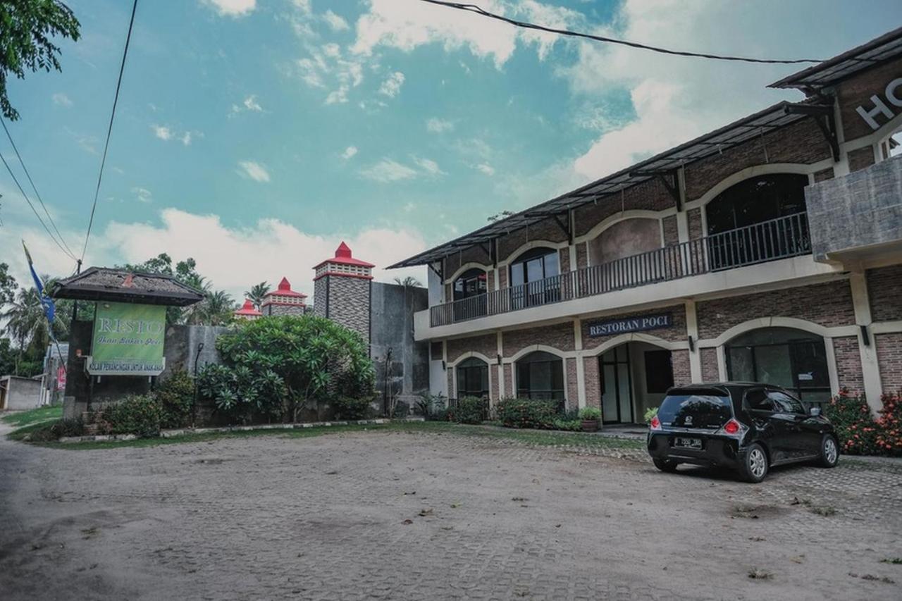 Reddoorz Near Pantai Florida Anyer Hotel Serang Luaran gambar