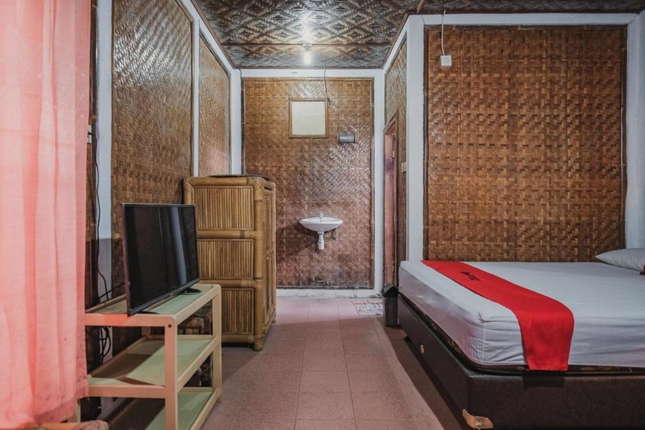 Reddoorz Near Pantai Florida Anyer Hotel Serang Luaran gambar