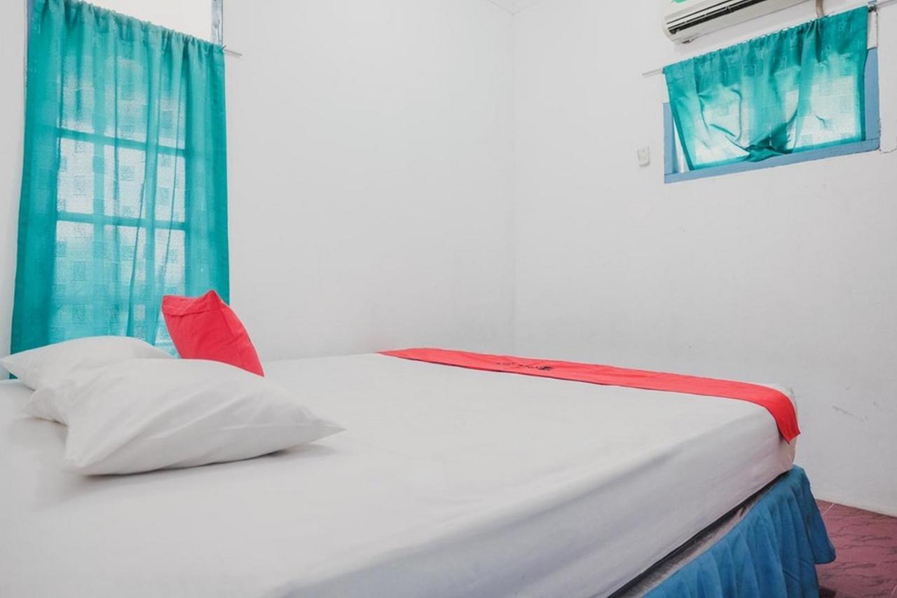 Reddoorz Near Pantai Florida Anyer Hotel Serang Luaran gambar