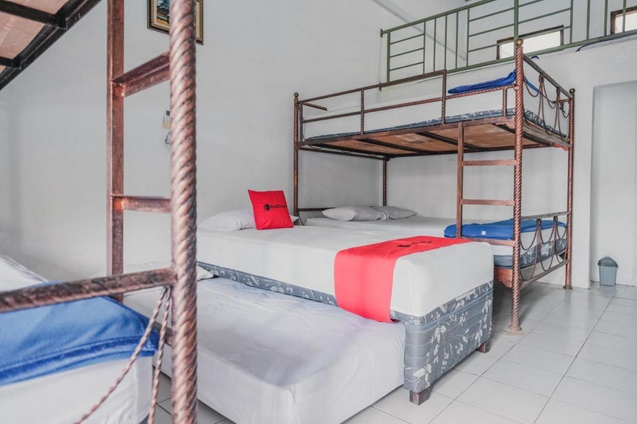 Reddoorz Near Pantai Florida Anyer Hotel Serang Luaran gambar